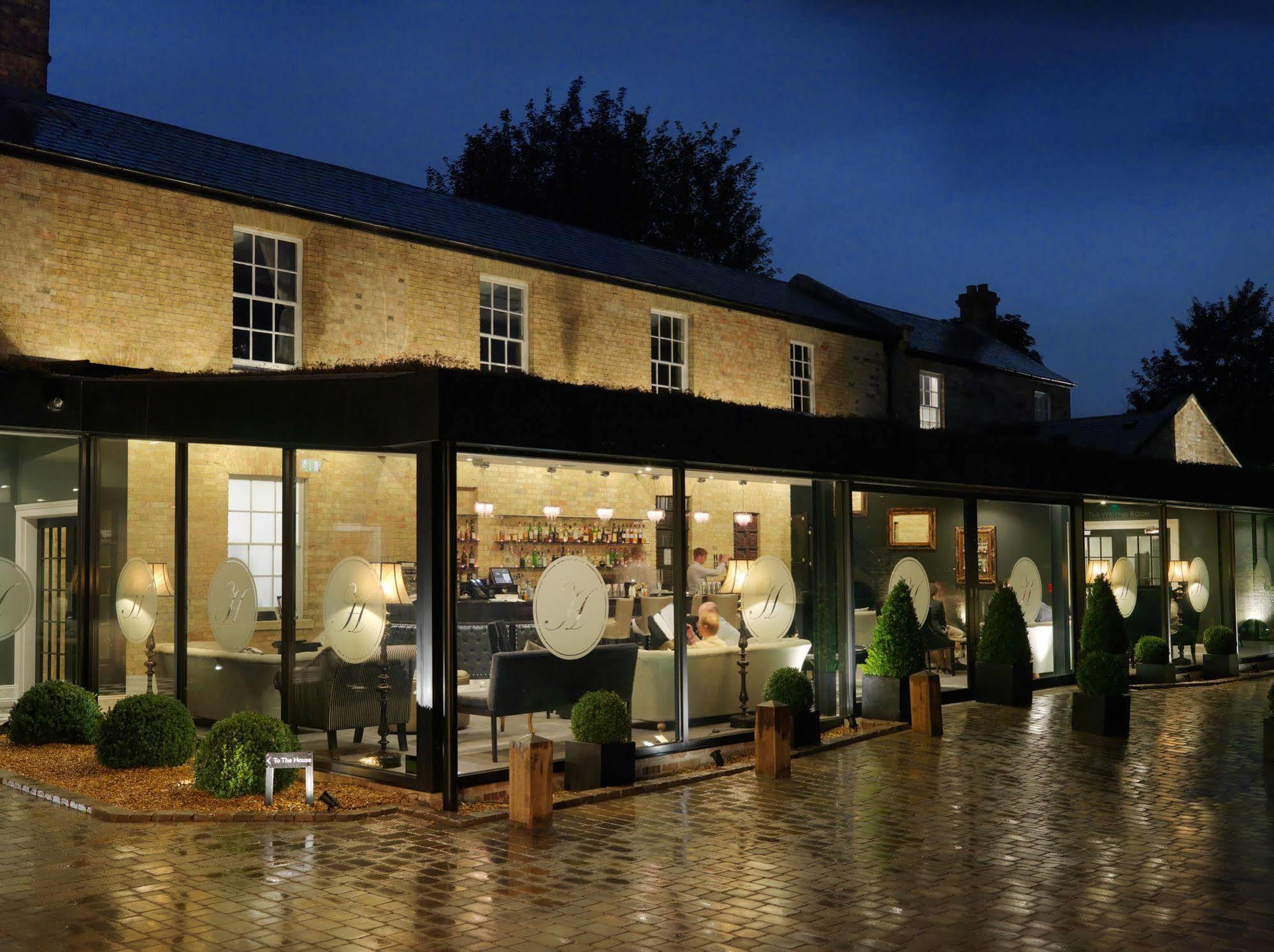 Poets House Ely Exterior foto